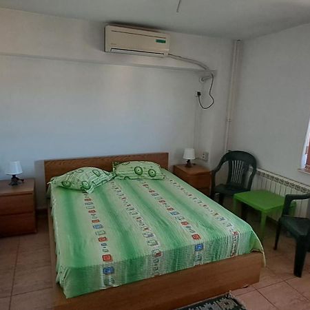 Apartament 3 Camere Etaj 6 Strada Rozelor マンガリア エクステリア 写真